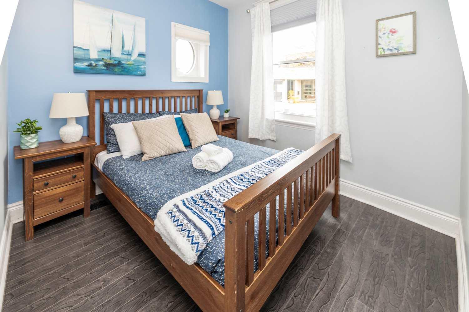 Pet-Friendly Home - Near Chinatown & Little Italy Ottawa Exterior photo